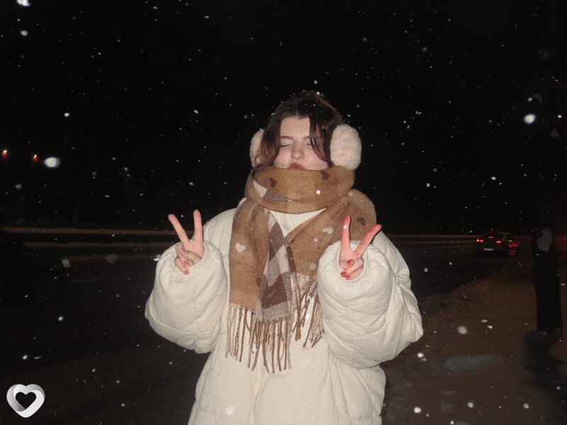 Ася, 18, Москве — анкета №3863254
