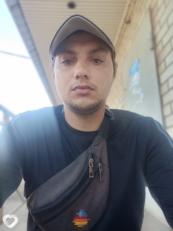 Артем, 31, Геническе — анкета №3863273