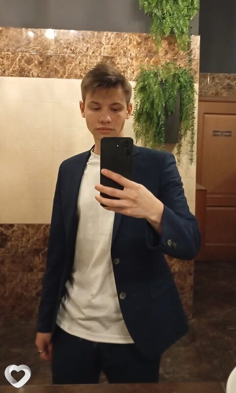 Илья, 24, Воронеже — анкета №3863386