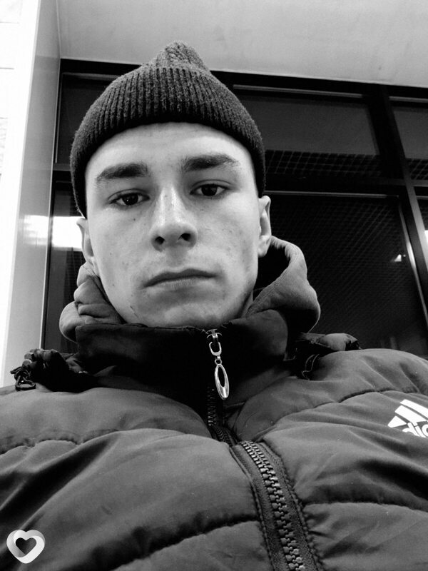 Александр, 18, Черемхове — анкета №3863890