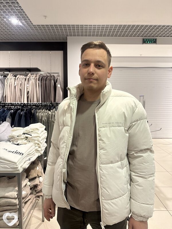 Олег, 31, Оренбурге — анкета №3864677