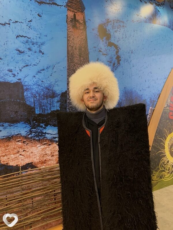Равшан, 21, Москве — анкета №3864767