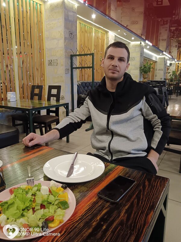 Виктор, 32, Барнауле — анкета №3865008