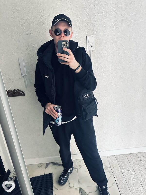 Александр, 23, Новосибирске — анкета №3865268