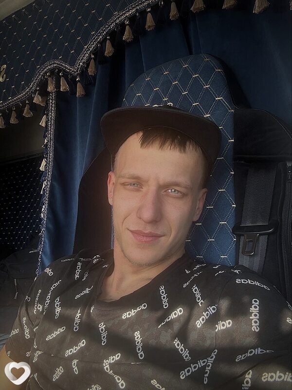 Кирилл, 25, Ленинске-Кузнецком — анкета №3865294