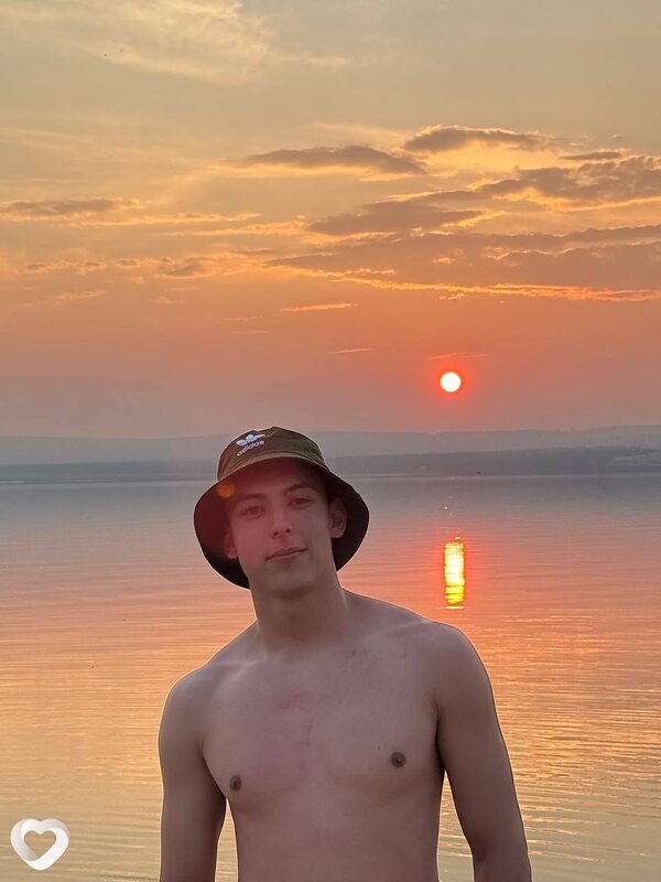 Кирилл, 21, Чите — анкета №3865297