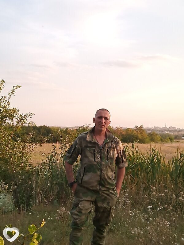 Виктор, 39, Краснодоне — анкета №3866210