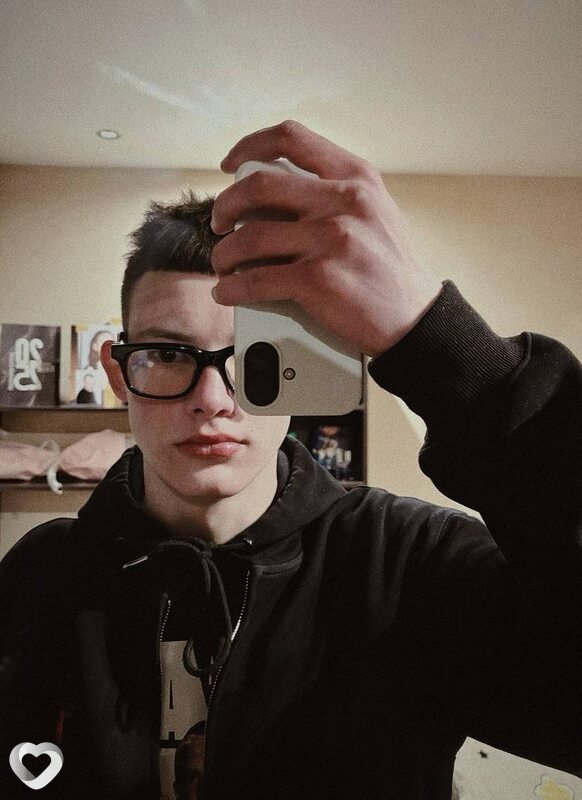 Максим, 19, Барановичах — анкета №3866144