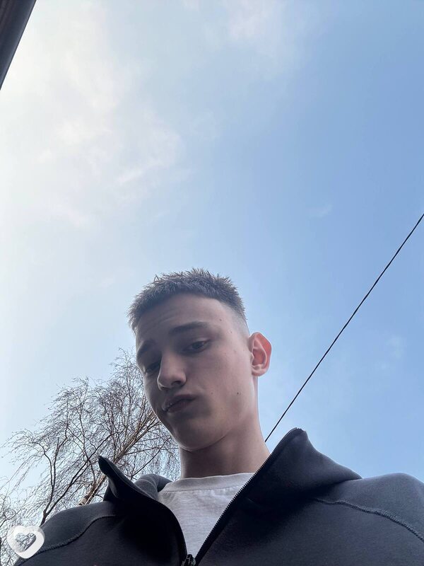 Данила, 20, Минске — анкета №3866599