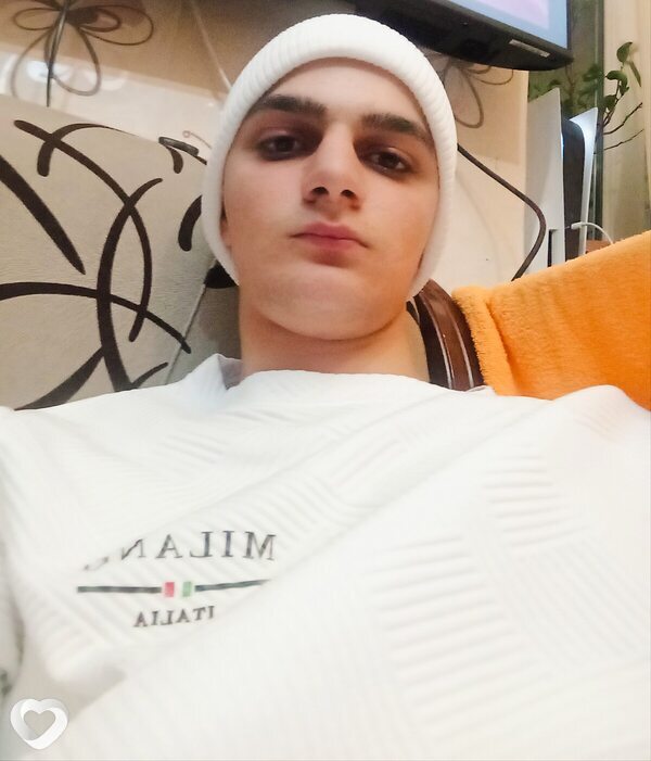 Aram, 20, Ереван — анкета №3867628