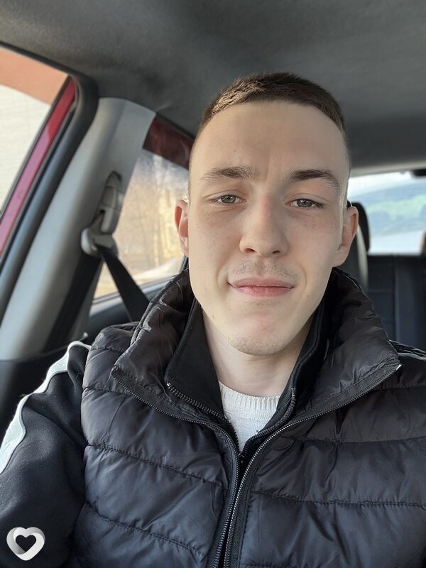 Арсений, 23, Владимире — анкета №3867361