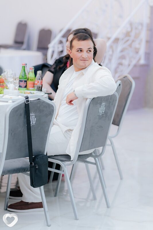 Hovhannes, 23, Ереван — анкета №3868071