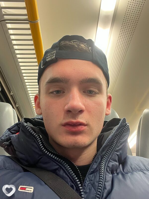 Темочка, 18, Москве — анкета №3868745