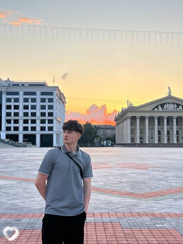 Антон, 20, Минске — анкета №3868799
