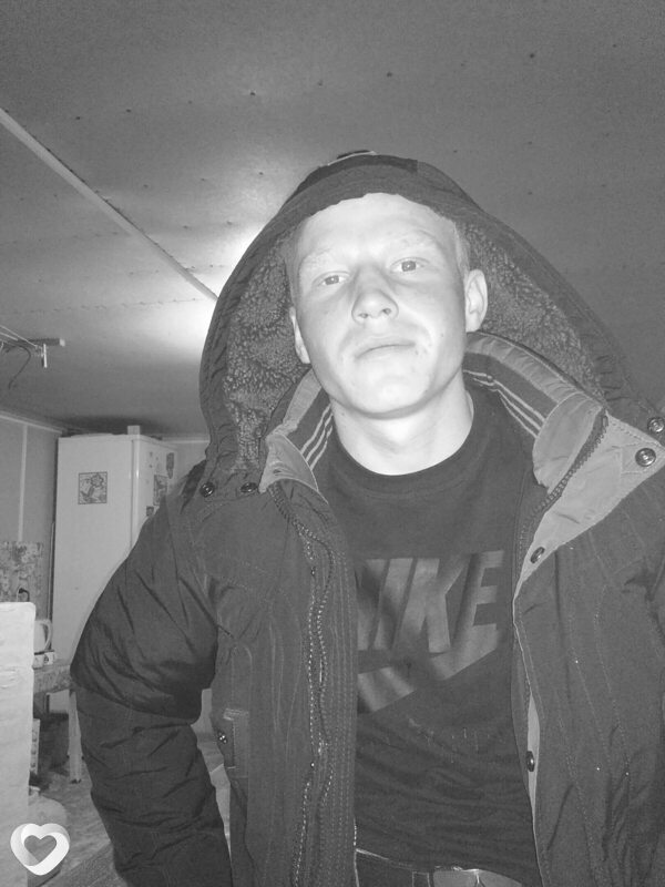 Геннадий, 28, Норильске — анкета №3869641
