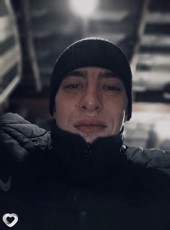 Руслан, 19, Ульяновске — анкета №3869674