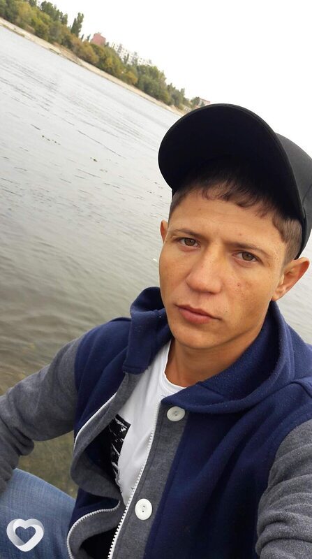 Александр, 32, Саратове — анкета №3869706