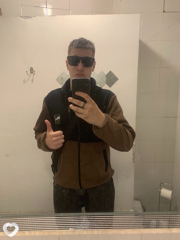 Тема, 18, Иркутске — анкета №3870262