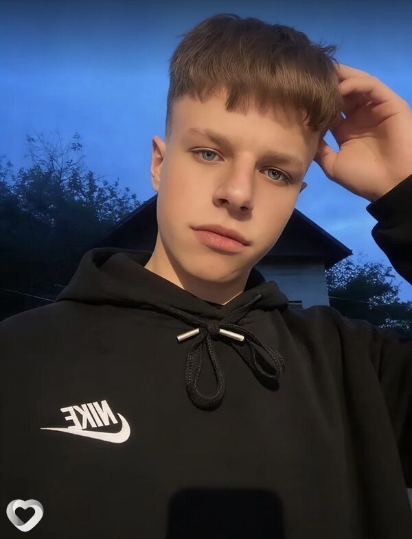 Роман, 18, Барановичах — анкета №3870837