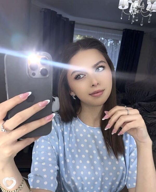 Ася, 19, Махачкале — анкета №3871241