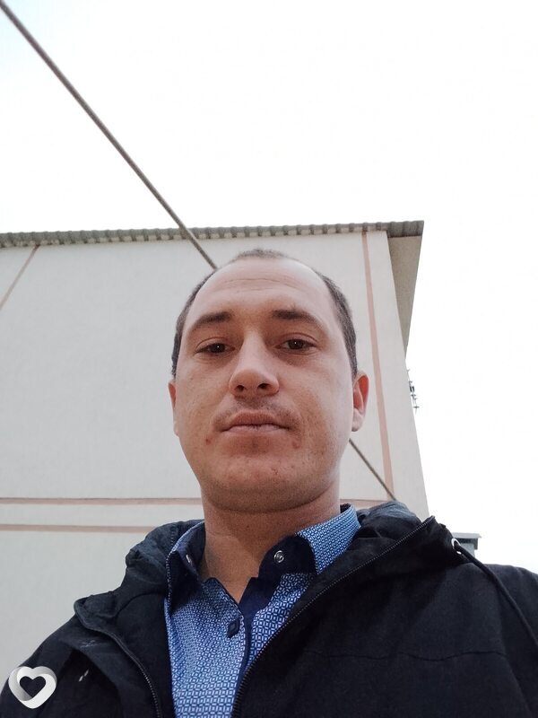 Иван, 27, Геленджике — анкета №3871882