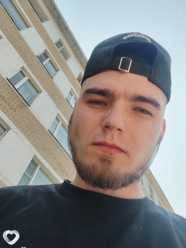 Дмитрий, 23, Челябинске — анкета №3872101