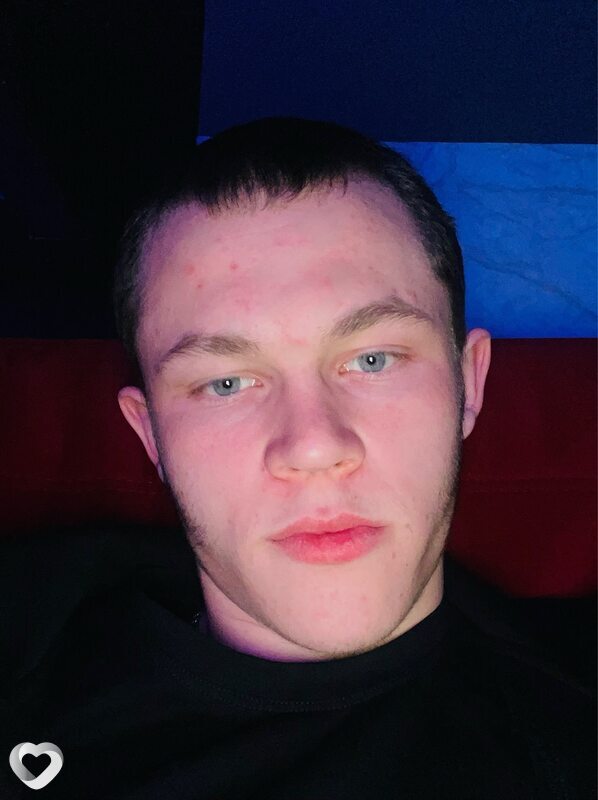 Богдан, 21, Ростове-на-Дону — анкета №3873310