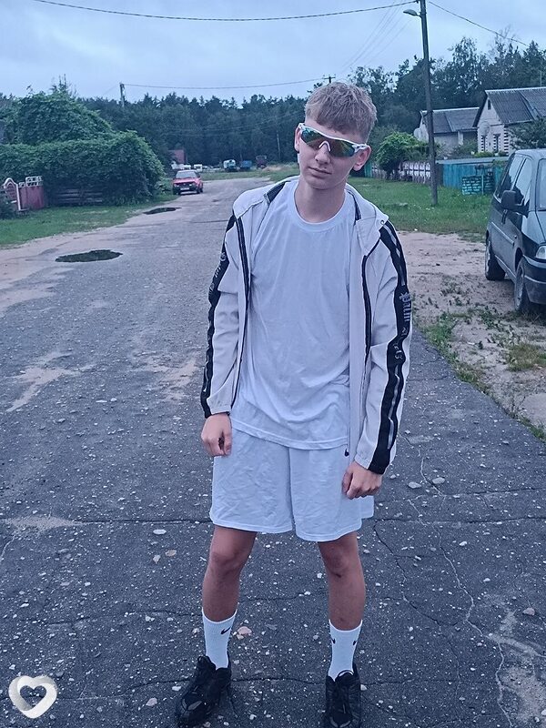 Вова, 18, Минске — анкета №3873735