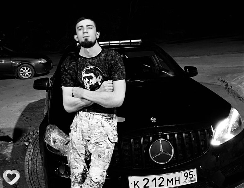 Адам, 22, Пятигорске — анкета №3874062
