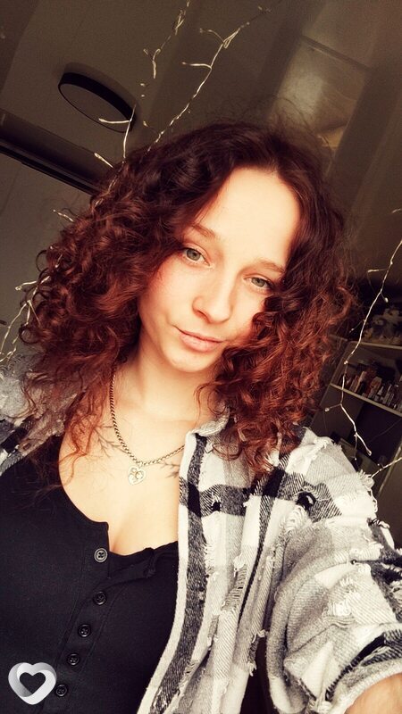 Карина, 27, Ростове-на-Дону — анкета №3873928