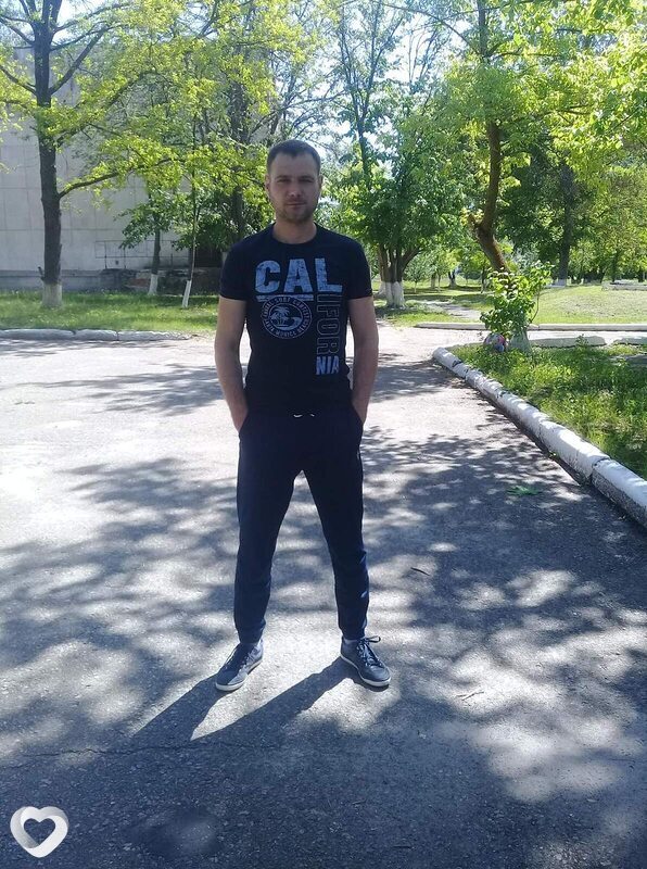 Анатолий, 42, Луганске — анкета №3874019