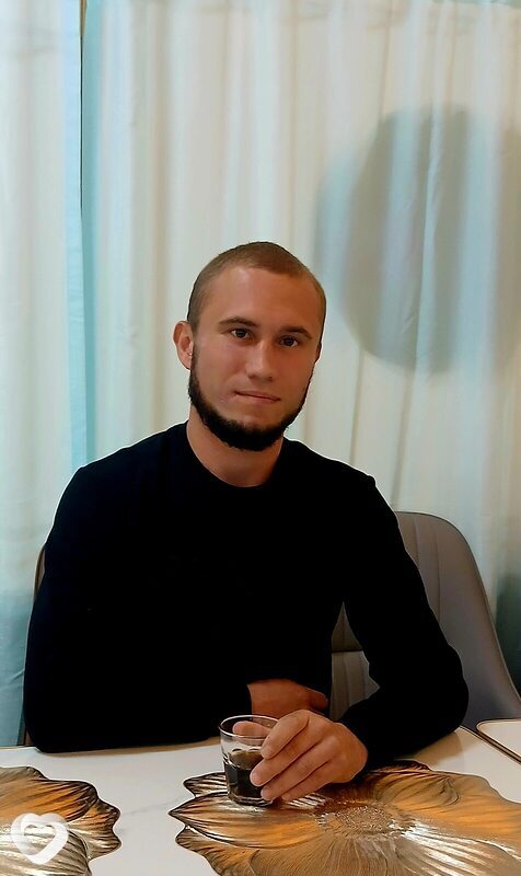 Анатолий, 27, Уссурийске — анкета №3874045