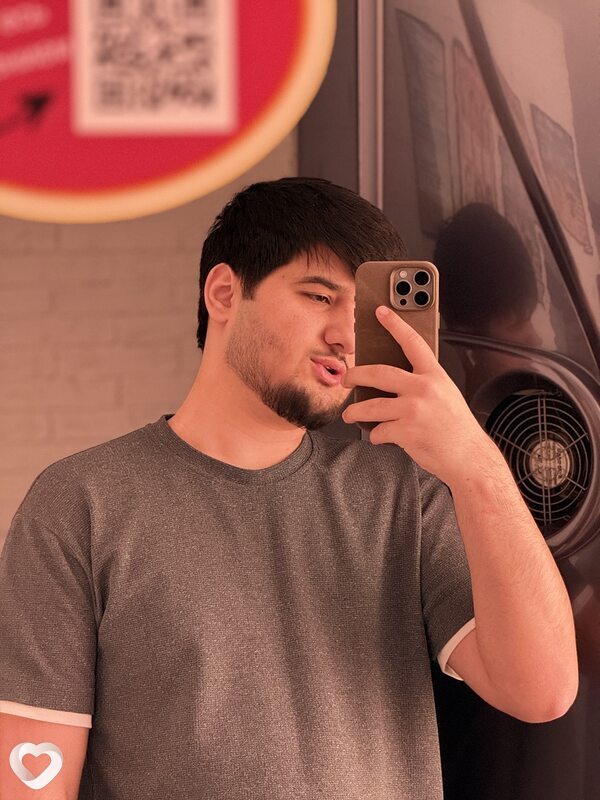 Mutalib, 19, Красногорске — анкета №3874141