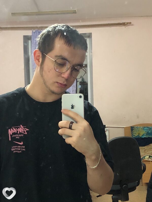 Максим, 21, Нижнем Тагиле — анкета №3875149