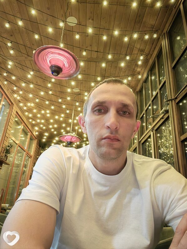 Максим, 37, Белокурихе — анкета №3875152