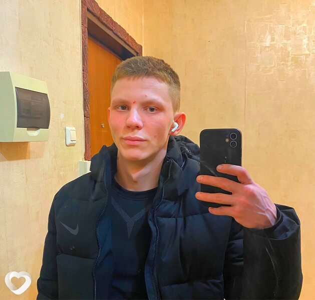 Сашка, 22, Томске — анкета №3875911
