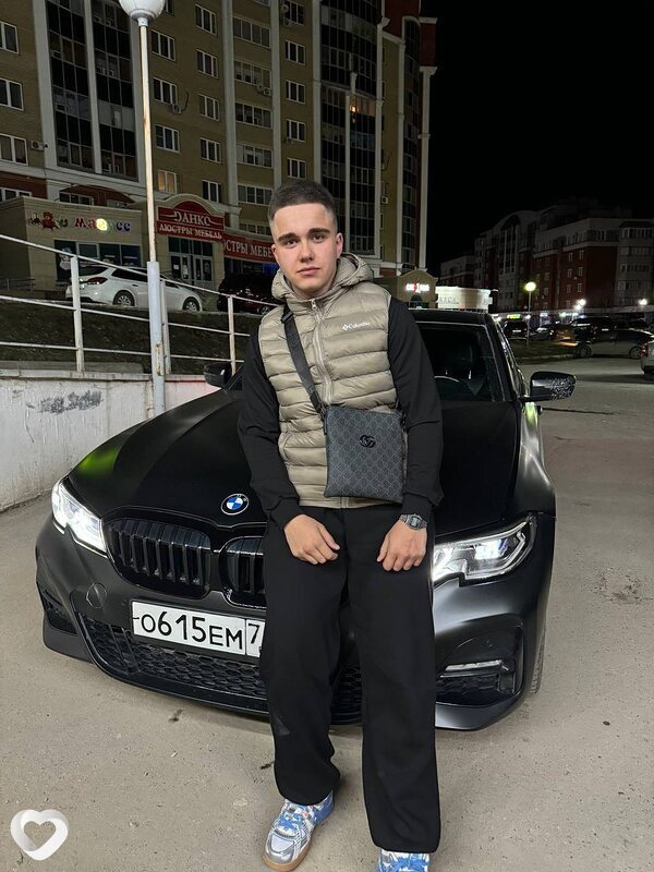 Виктор, 25, Екатеринбурге — анкета №3876361