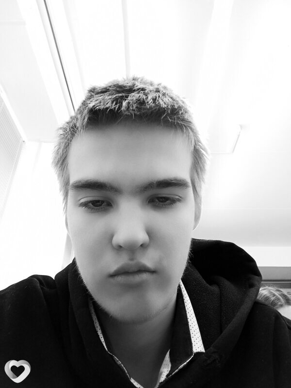 Сергей, 18, Минске — анкета №3876115