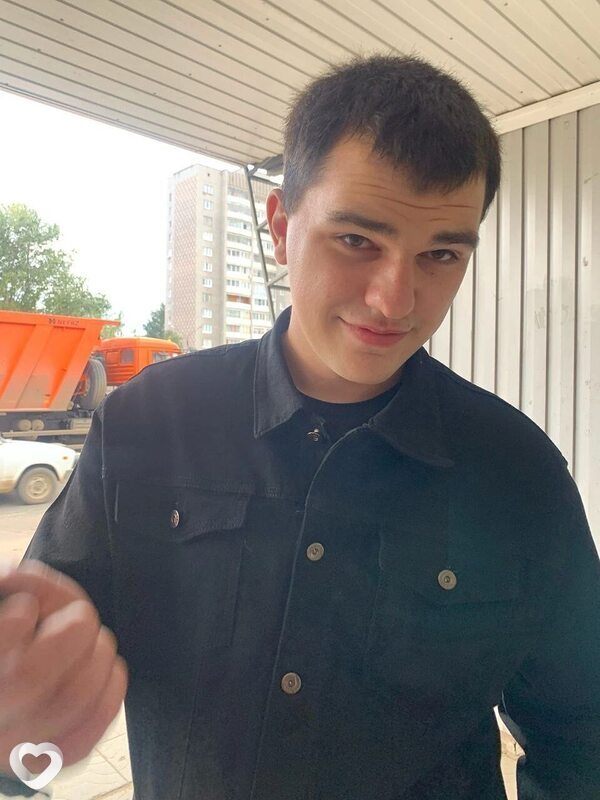 Павел, 22, Братске — анкета №3877172