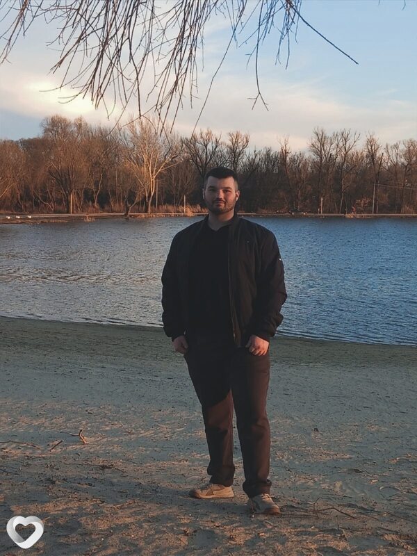 Александр, 25, Губкине — анкета №3877207