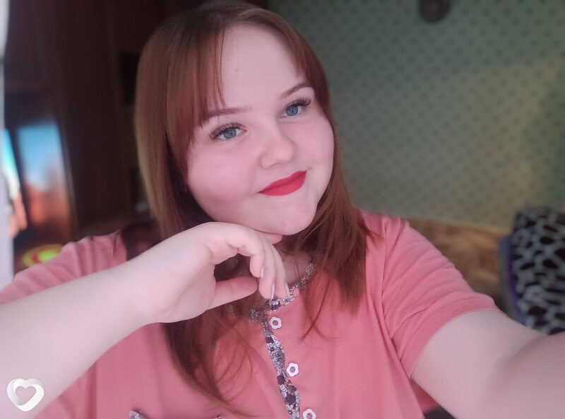 Юлия, 23, Ханты-Мансийске — анкета №3877452