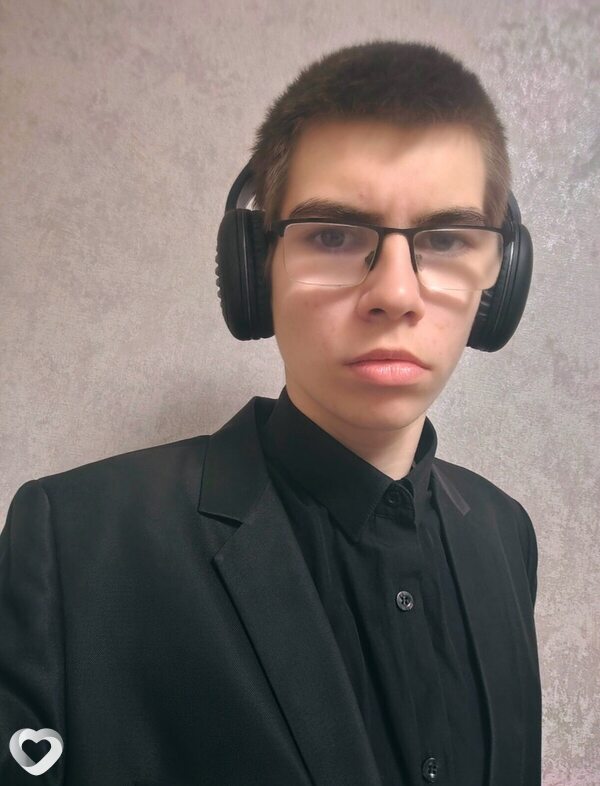 Иван, 18, Старом Осколе — анкета №3877617