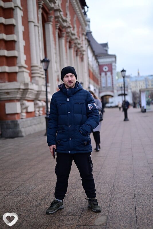 Миша, 27, Москве — анкета №3877750