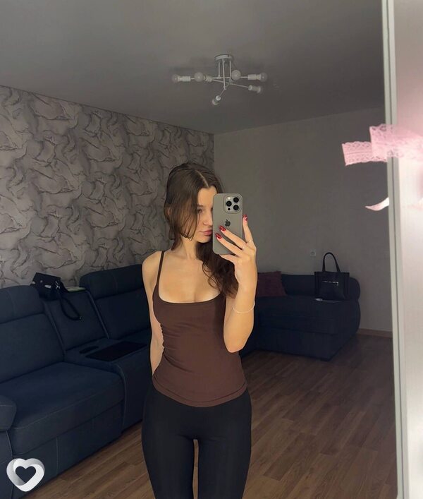 Олеся, 23, Казани — анкета №3878488