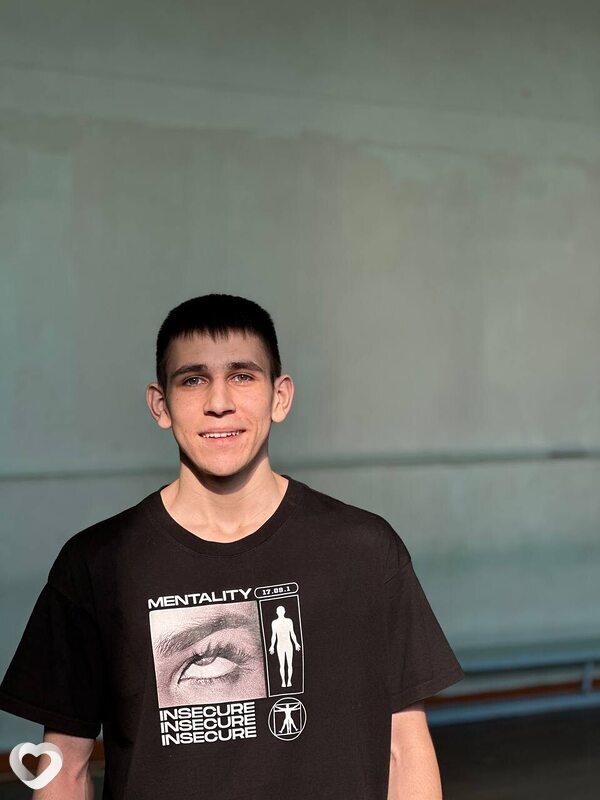 Илья, 21, Санкт-Петербурге — анкета №3878500