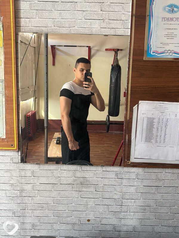 Anton, 22, Белгороде — анкета №3878403