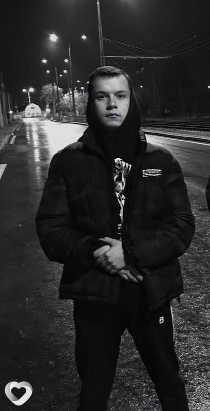 Павел, 23, Екатеринбурге — анкета №3878564