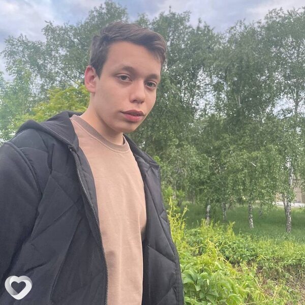 Стасян, 18, Донецке — анкета №3879050