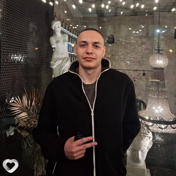 Алексей, 19, Екатеринбурге — анкета №3878803