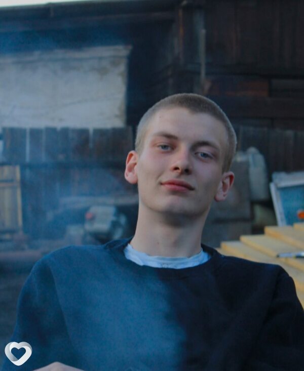 Кирилл, 19, Иркутске — анкета №3878723